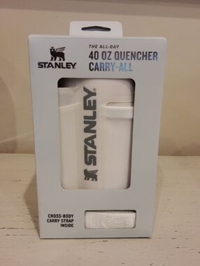 Stanley White 40 oz Quencher Carry-All Crossbody
